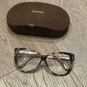 Tom Ford Women's Glasses in Tortoise Pattern